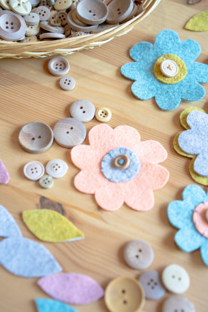 Button Flower Craft - Toddler at Play